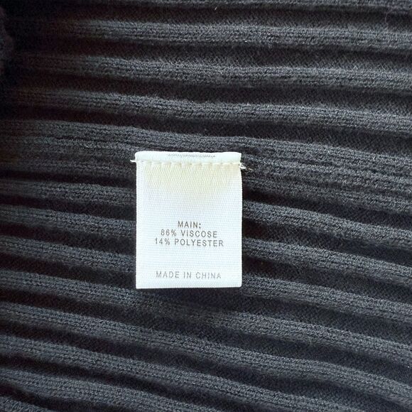 St John Women's Black Knit Ribbed Mock Neck Long Sleeve Top with Button Shoulder - Picture 5 of 8